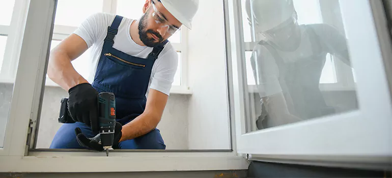 Replace Broken Window Pane in Seminole, FL