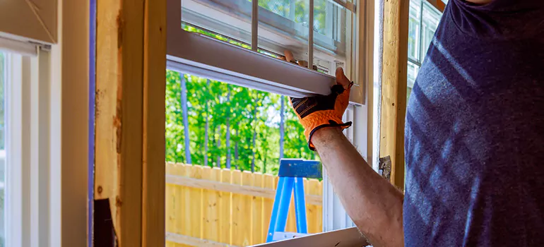 >Bay Window Curtain Rail Track in Seminole, FL