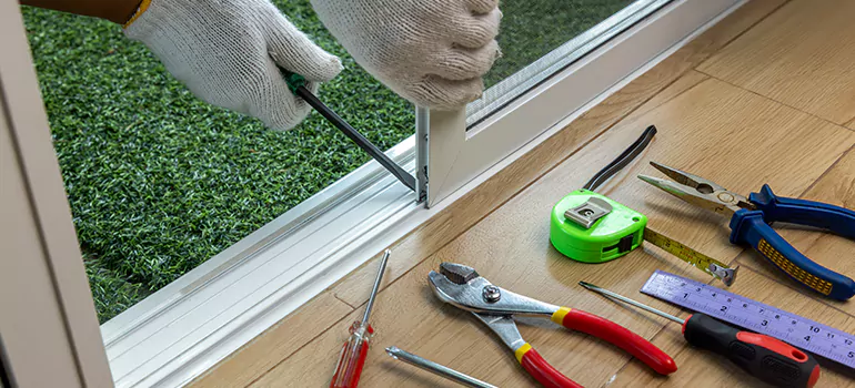 Window Hinge Repair in Seminole, FL